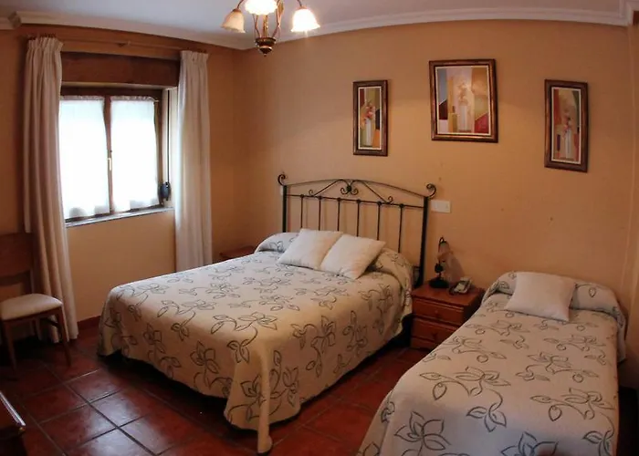 Hotel Núcleo Rural Tixileiro Sisterna