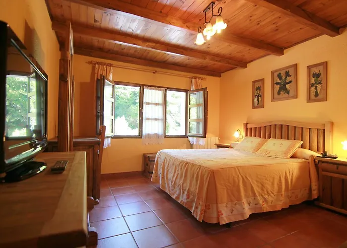 Núcleo Rural Tixileiro Hotel 2*