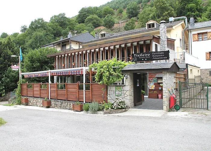 Hotel Núcleo Rural Tixileiro 2*