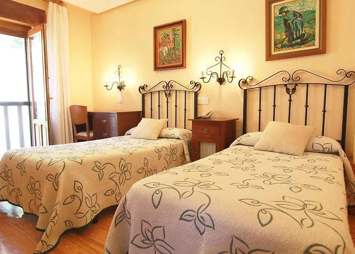 Hotel Núcleo Rural Tixileiro Sisterna