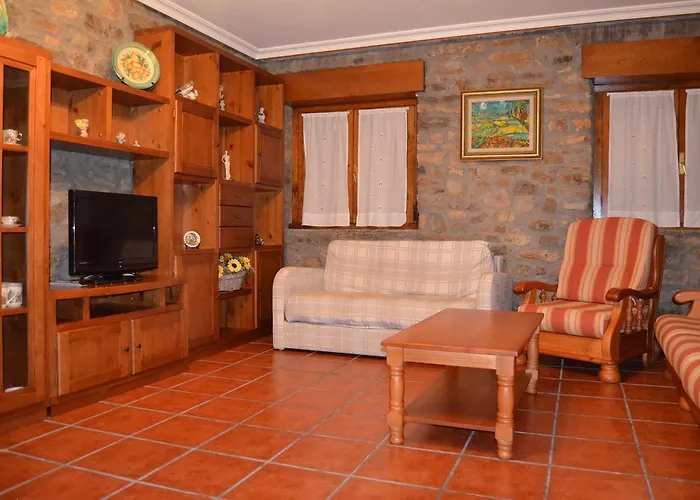 Hotel Núcleo Rural Tixileiro 2*