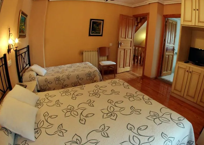 Hotel Núcleo Rural Tixileiro 2*